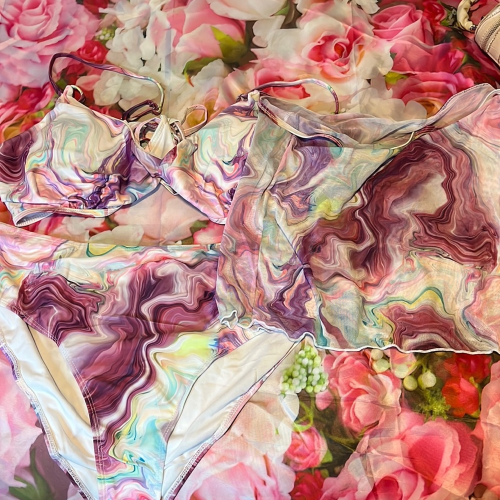 Plus size colorful 3 piece bikini
